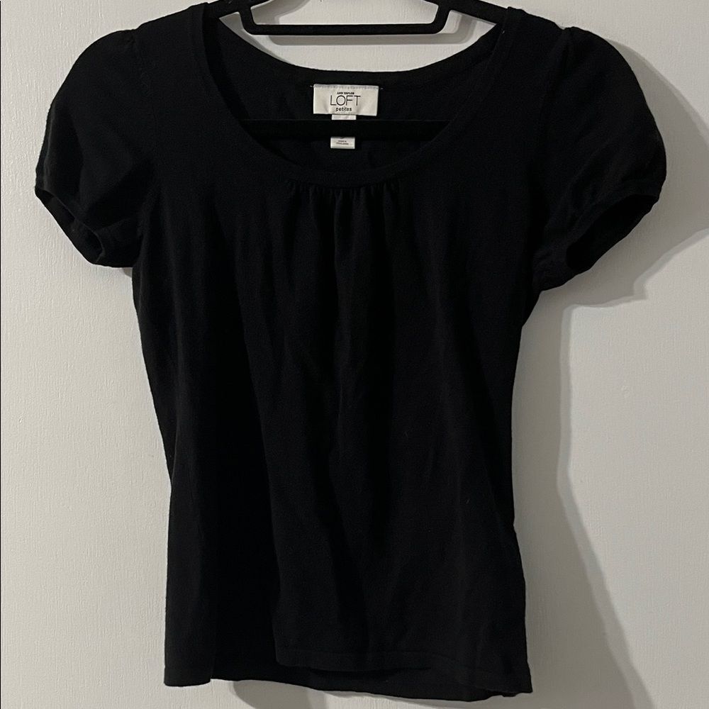 LOFT Women's Classic Black Short Sleeve  Knit Blouse